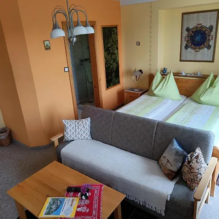 Haus Sundl - 3* אמרסדורף אן דר דונאו